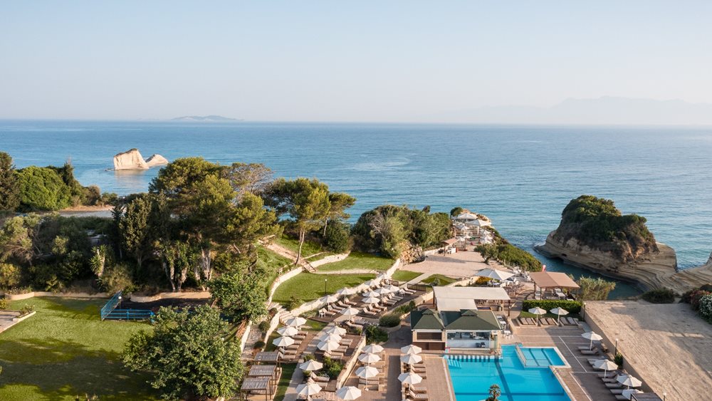 To ξενοδοχείο Akron Seascape Resort στην Κέρκυρα μπαίνει στο portfolio της HotelBrain